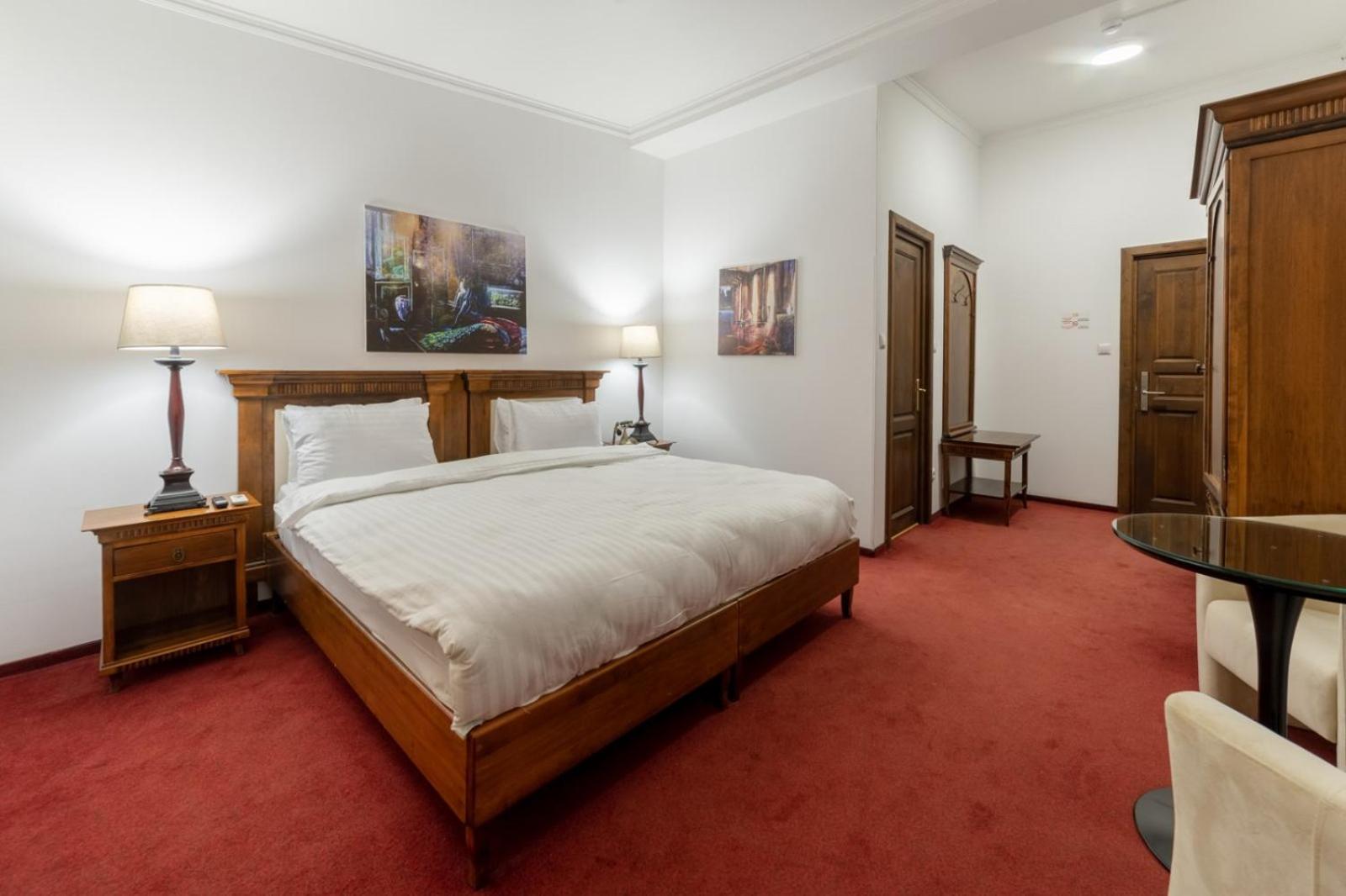 Arc De Triomphe By Citybookings Bucureşti Eksteriør bilde